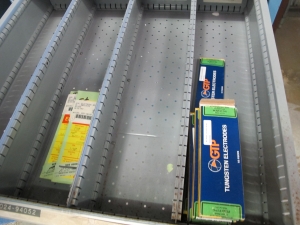 LISTA HEAVY DUTY 10-DRAWER PARTS CABINET W/ CONTENTS (W-44) LOADING & HANDLING FEE $25-